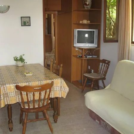 公寓 By The Sea Slatine, Ciovo - 17456