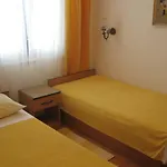 Apartment By The Sea Slatine, Ciovo - 17456 *