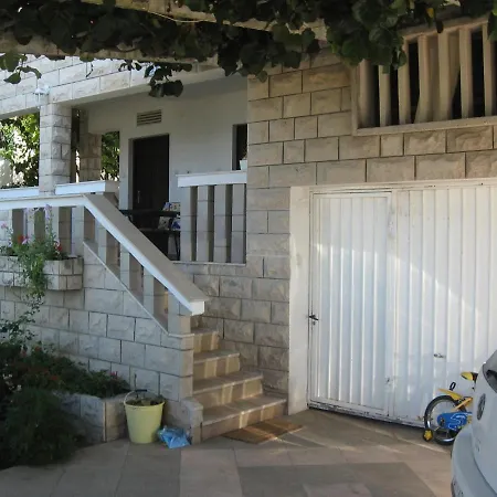 By The Sea Slatine, Ciovo - 17456 * 트로기르