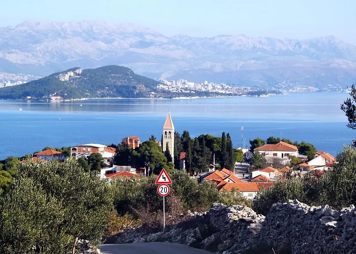 By The Sea Slatine, Ciovo - 17456 * 特罗吉尔